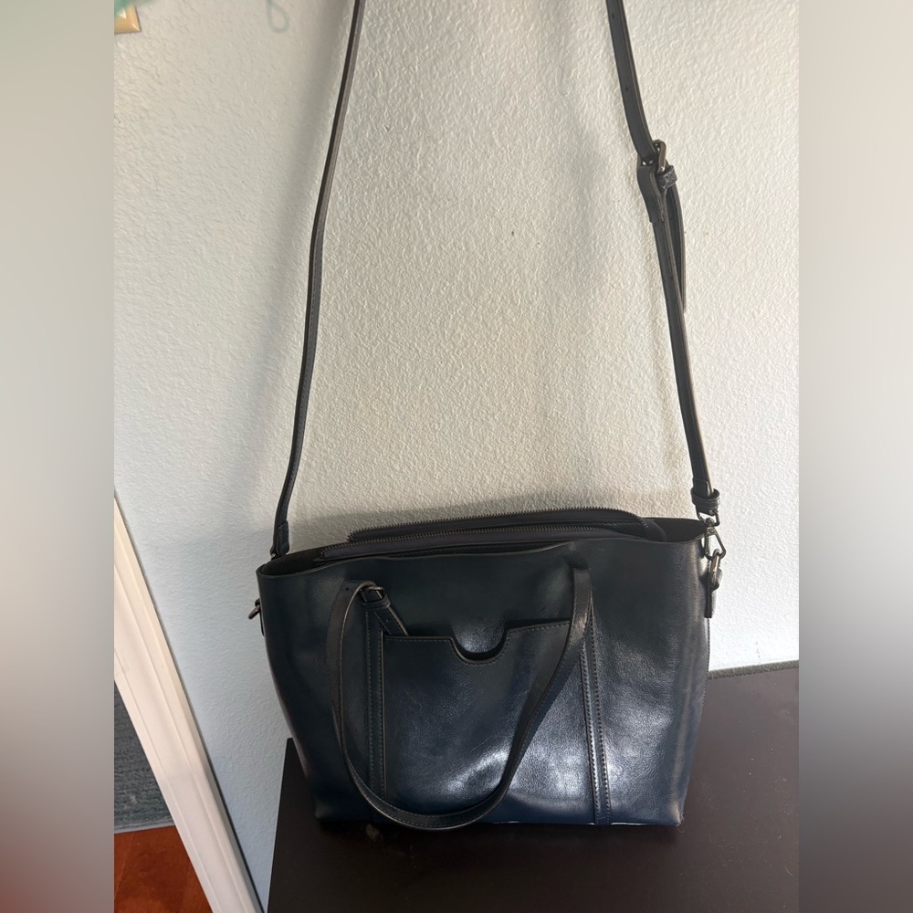 MDBM Navy Tote - Picture 6 of 6